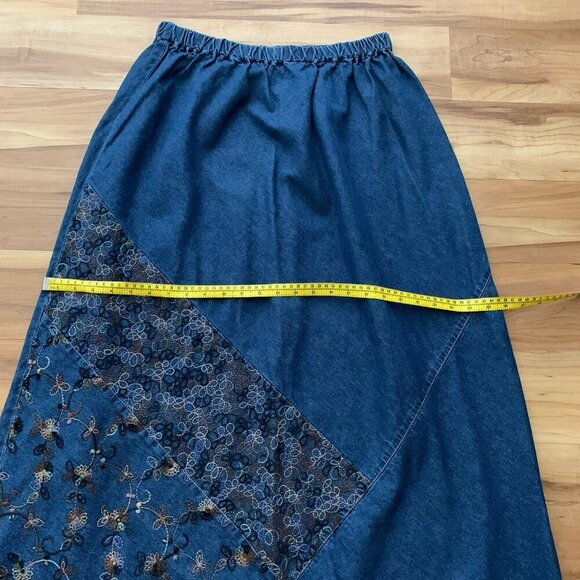 NU Construction USA Patchwork Embroidered Pull On Denim Skirt XL Cottage Core - Picture 4 of 9